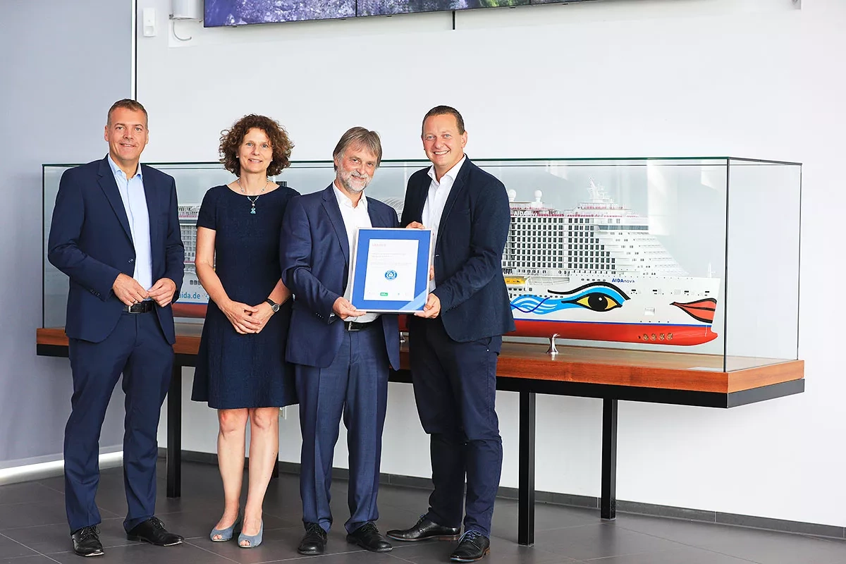 AIDAnova mit dem Blauen Engel für umweltfreundliches Schiffsdesign ausgezeichnet
