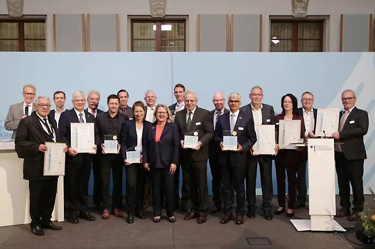 Recyclingpapier bei Kommunen und Hochschulen immer beliebter