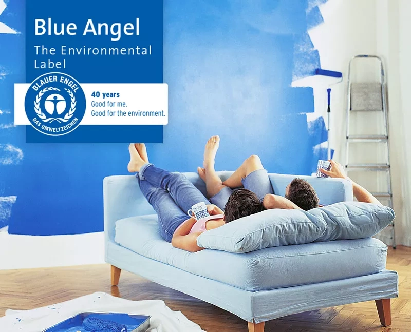 Flyer: Two people on the sofa. Text: 40 years. Good for me. Good for the environment. 