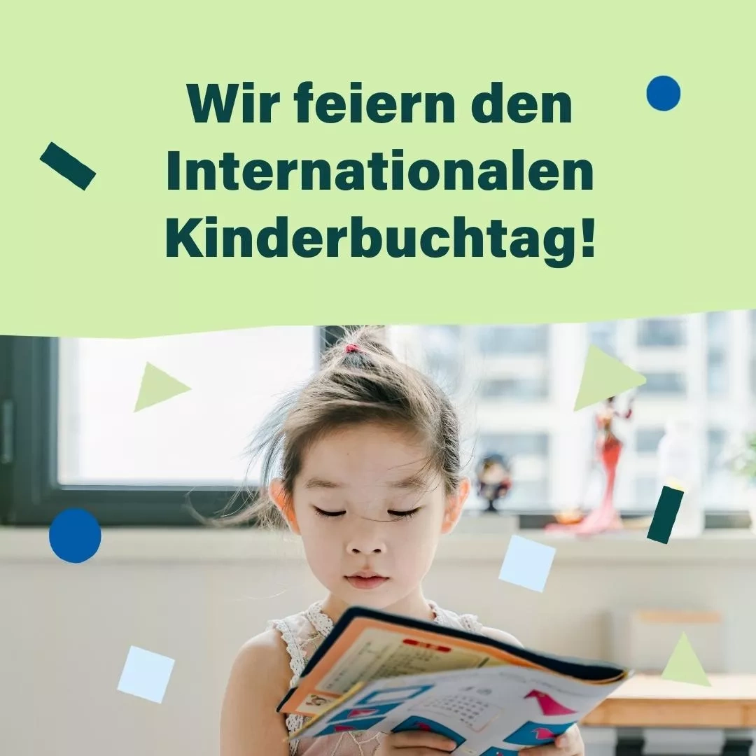 Wir feiern den Internationalen Kinderbuchtag! - Ein Kind das in ein Buch vertieft ist