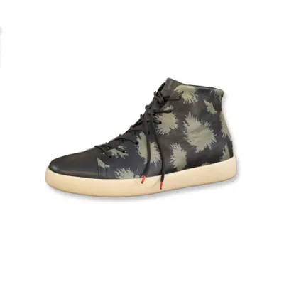 Think! Sneaker