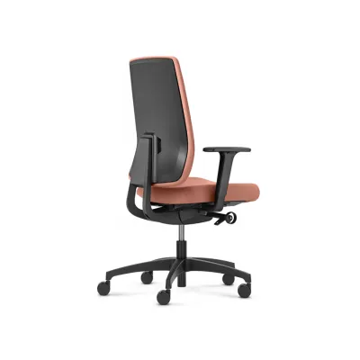 Drehstuhl schwarz und terakotta